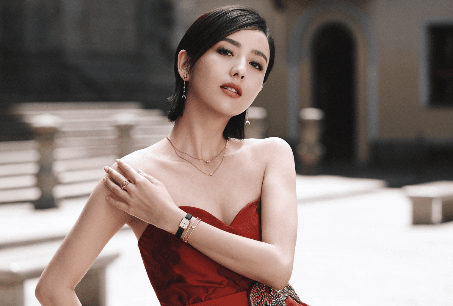 妆后美呆了的5位女星 不化妆并非不好看 而是遮掩不同凡响的美 葱头胖友圈