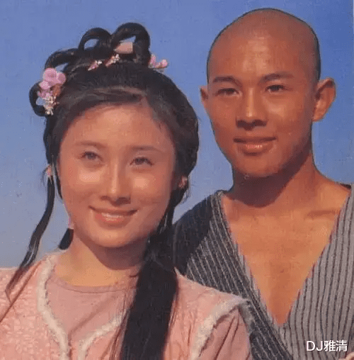 80年代功夫女星今昔照 个个貌美如花身手好 最后一位男装扮相真好看 葱头胖友圈